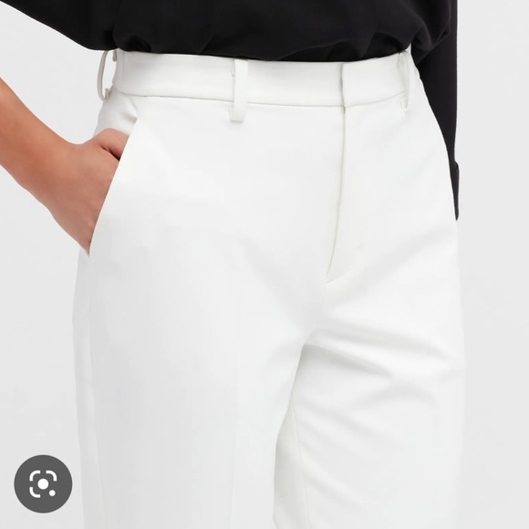 Uniqlo Smart Ankle Pants 2-way Stretch in Navy - Picture 5 of 10